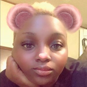 Meet your Posher, Nikita